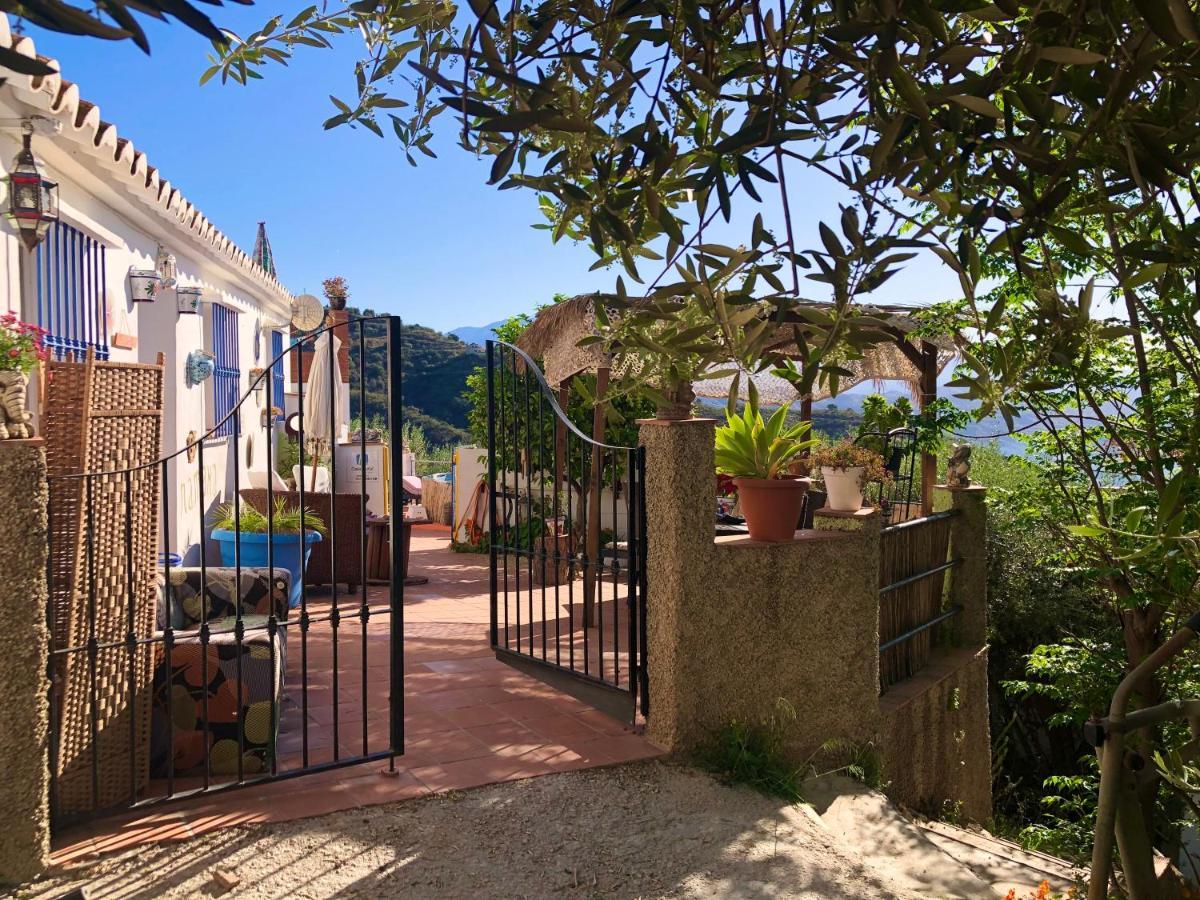 Casa Ganesha Villa Comares Eksteriør bilde